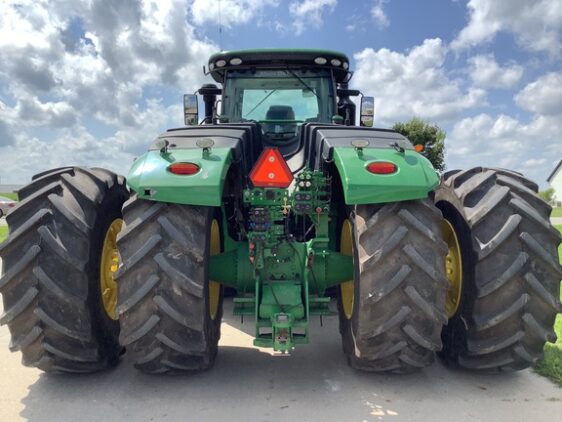 2020 John Deere 9620R - Image 4