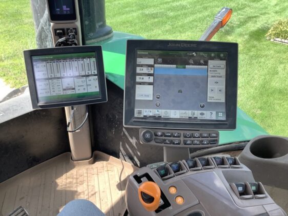 2020 John Deere 9620R - Image 14