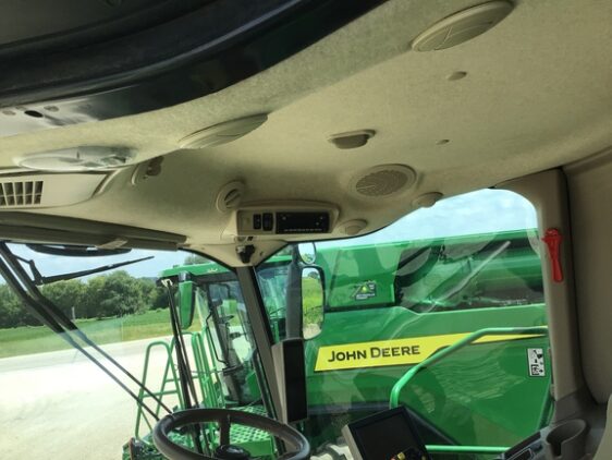 2022 John Deere S780 - Image 18