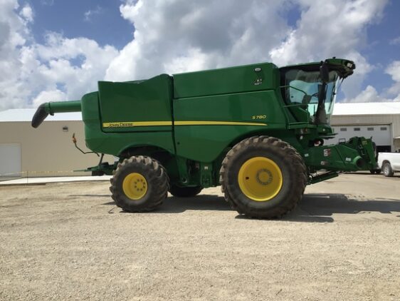 2022 John Deere S780 - Image 22
