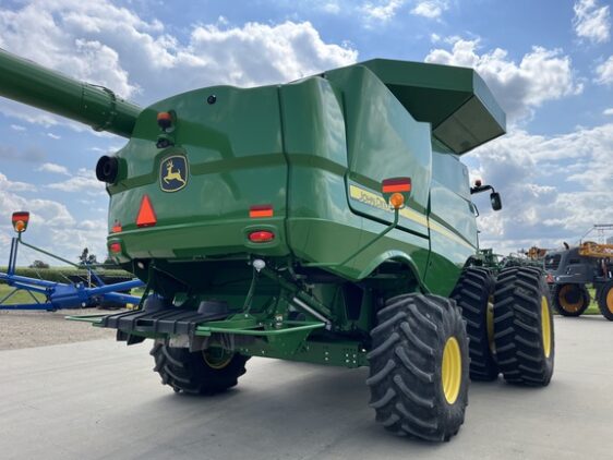 2018 John Deere S780 - Image 11