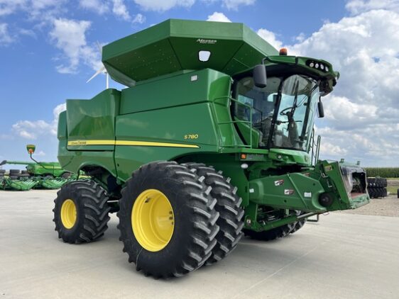 2018 John Deere S780 - Image 15