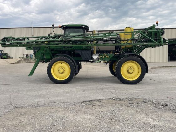 2019 John Deere R4038 - Image 2