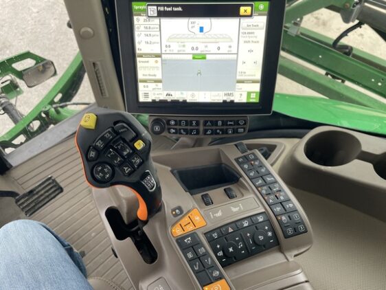 2019 John Deere R4038 - Image 26