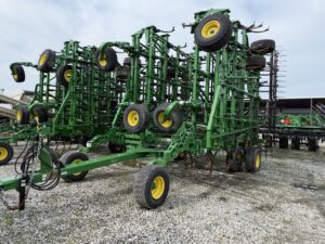 2023 John Deere 2230FH