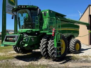 2024 John Deere S780
