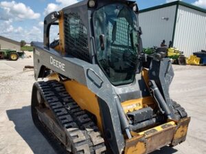 2011 John Deere 329D
