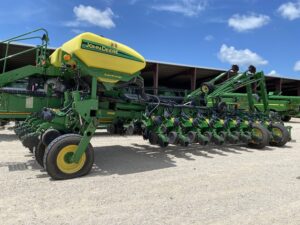 2005 John Deere 1770NT CCS