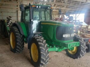 2007 John Deere 7420