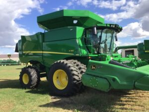 2023 John Deere S780