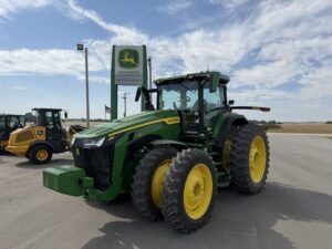 2024 John Deere 8R 370