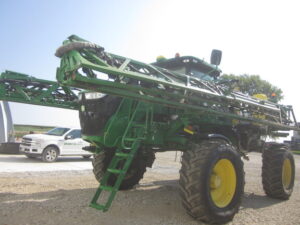 2017 John Deere R4038