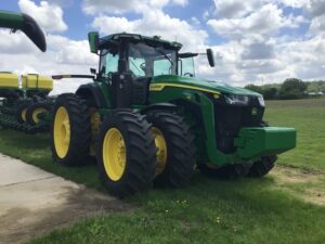 2022 John Deere 8R 410