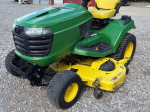 2014 John Deere X730