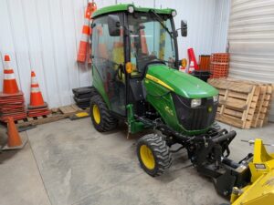 2022 John Deere 1025R