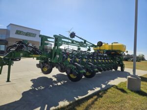 2025 John Deere 1775NT