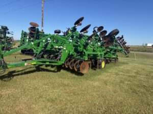 2024 John Deere 2730