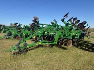 2024 John Deere 2730