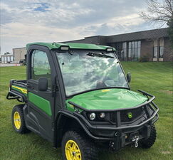 2023 John Deere XUV 835R