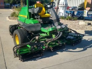 2018 John Deere 8700A