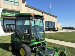 2024 John Deere 1585