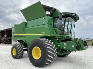 2022 John Deere S780