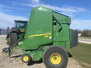 2022 John Deere 560M