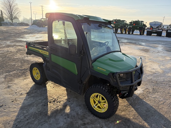 2023 John Deere XUV 835R - Image 2