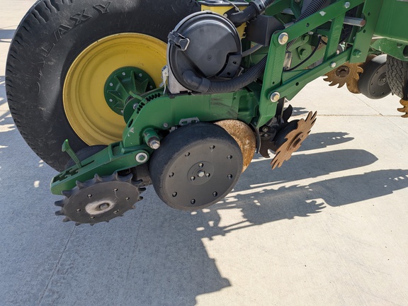 2012 John Deere 1770NT CCS - Image 11
